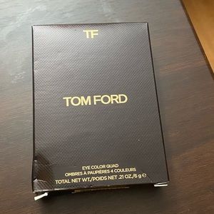 Tom ford eye shadow quad in suspicion